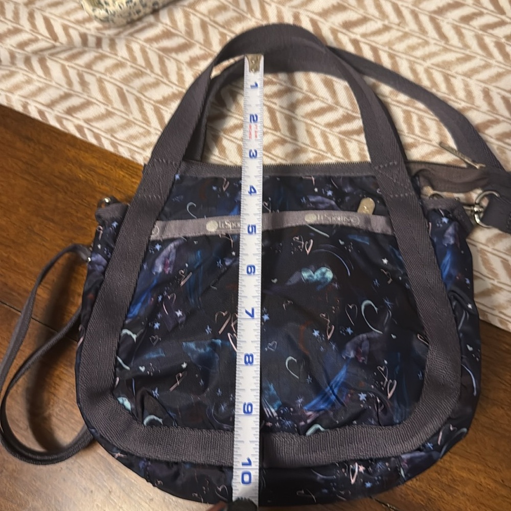 LeSportsac Small Jenni in the print Venus Rising!!✨ - Picture 7 of 7